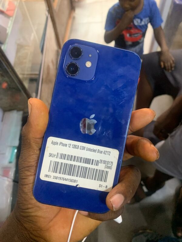 iPhone 12 64gb