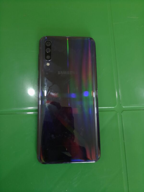 Samsung Galaxy A50